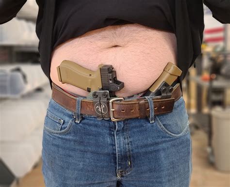 gun holsters for big guys